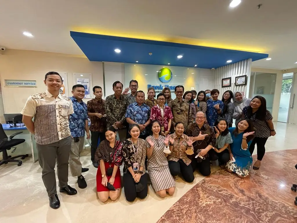 Hari Batik Nasional di Bank Dassa